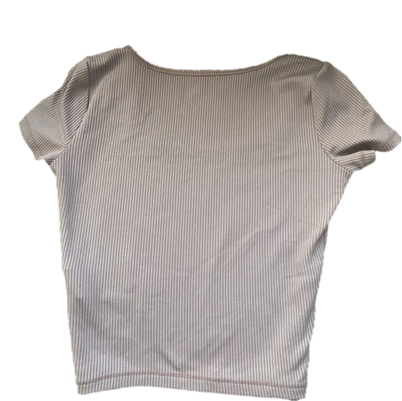 NWOT Fitted Ribbed Baby Tee - Hollister - Picture 7 of 8